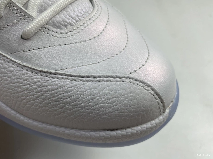 DB0733-190 12 Low Jordan Easter Retro - (2021) 0116